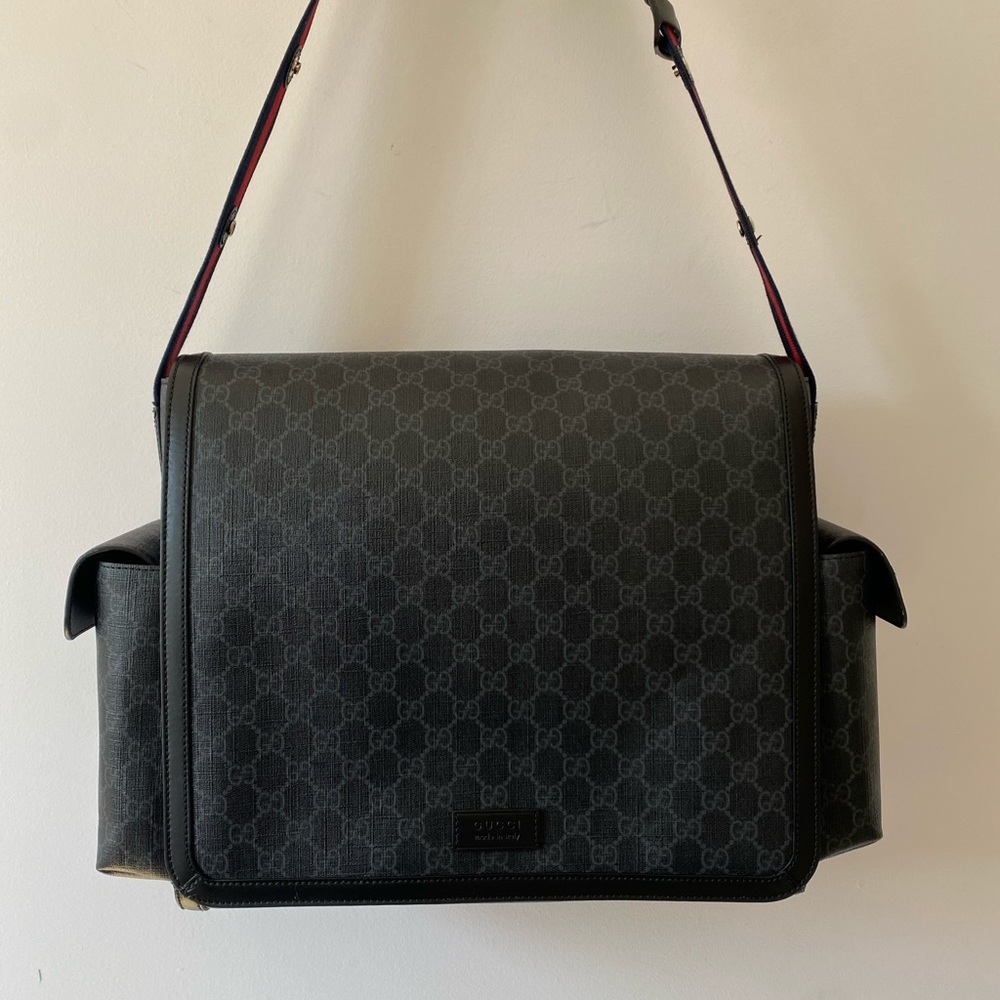 Gucci GG Supreme Diaper Bag - Picture 8 of 16